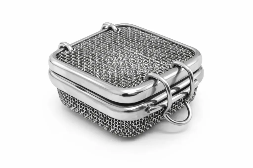 Panier avec couvercle 40x40x20 mm